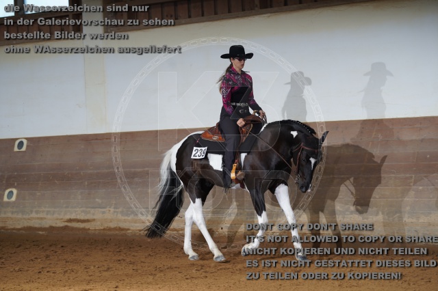s_A_903063.JPG